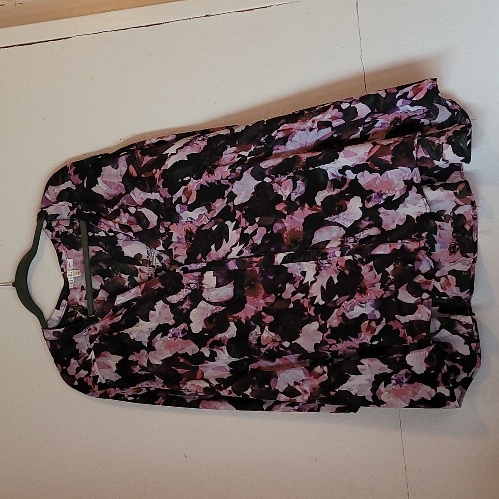 Spense Woman Plus Size Button Down Blouse